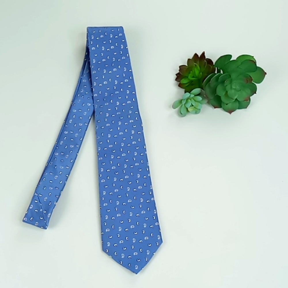 Brooks Brothers Blue White Paisley Silk Tie NWT